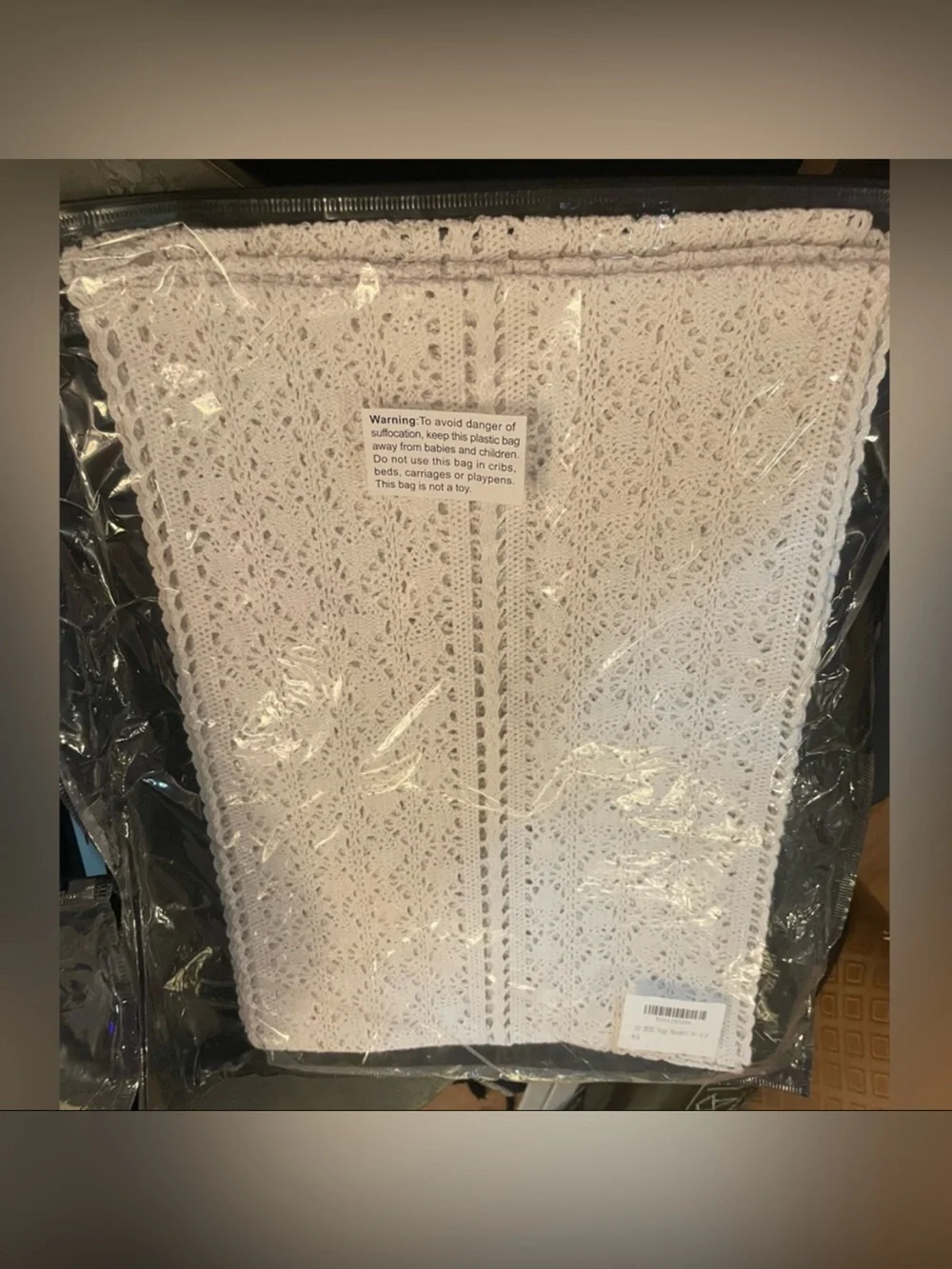 Elegant White Lace placemat Set 4pcs